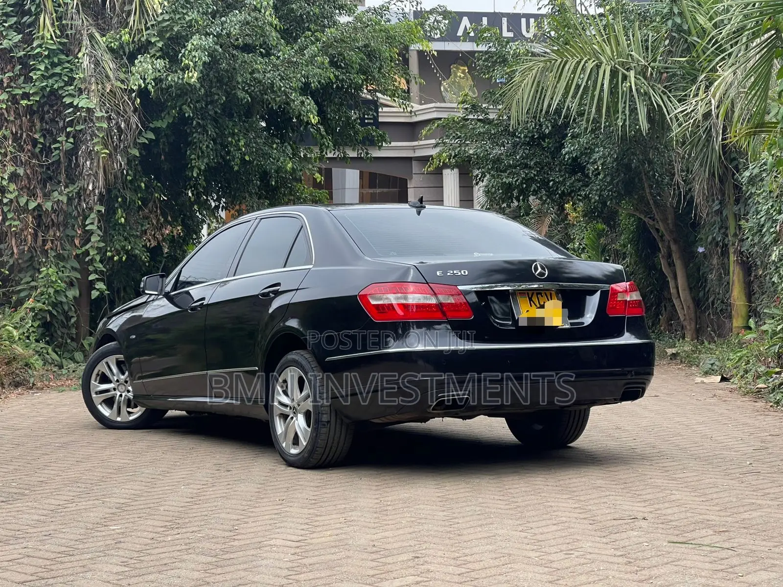 Mercedes-Benz E250 2012 Black