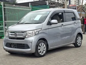 Honda N-WGN 2019 Silver