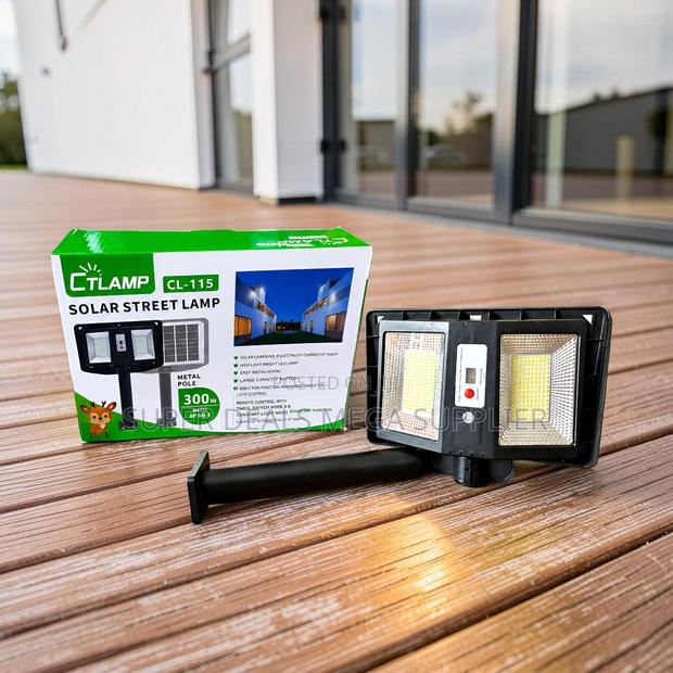 300w Maintenance Free High Quality Material Solar Street Light - main view