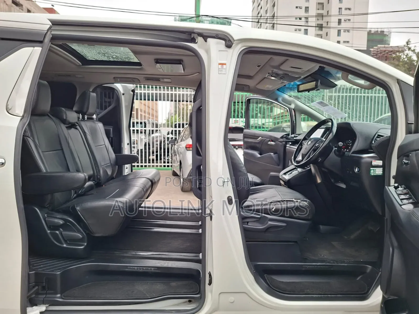 Toyota Alphard 2019 White