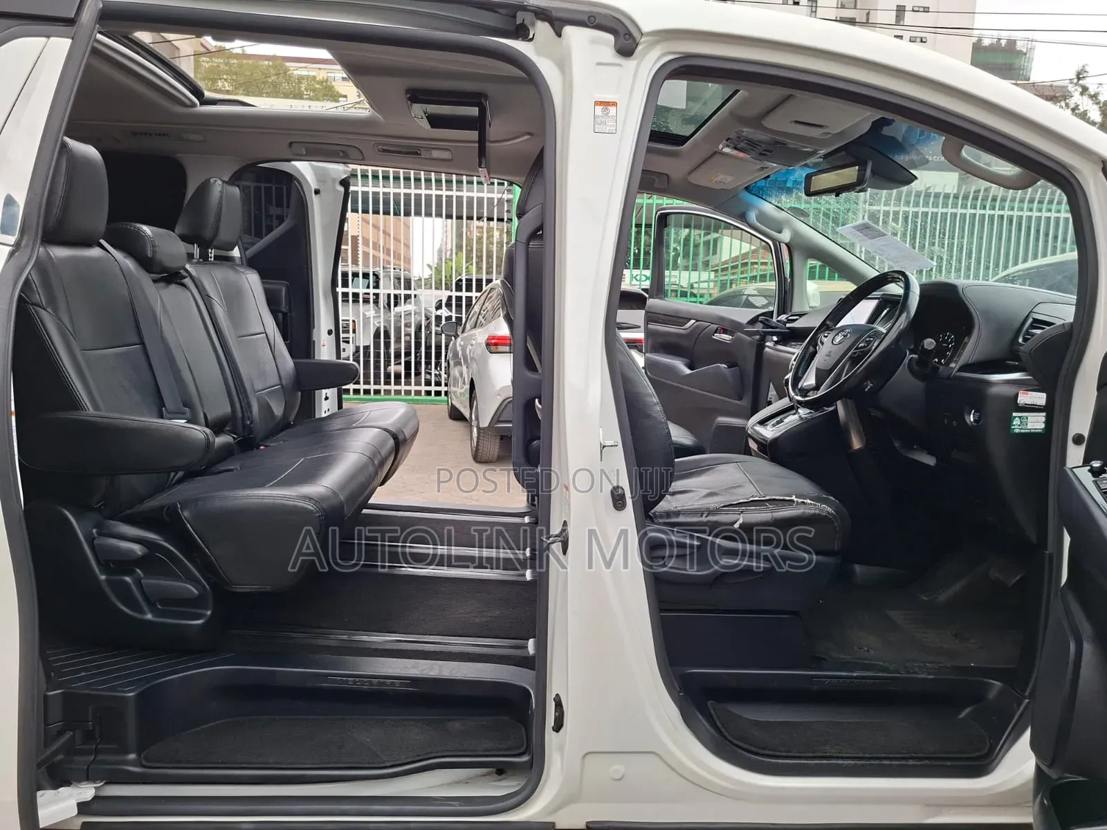 Toyota Alphard 2019 White