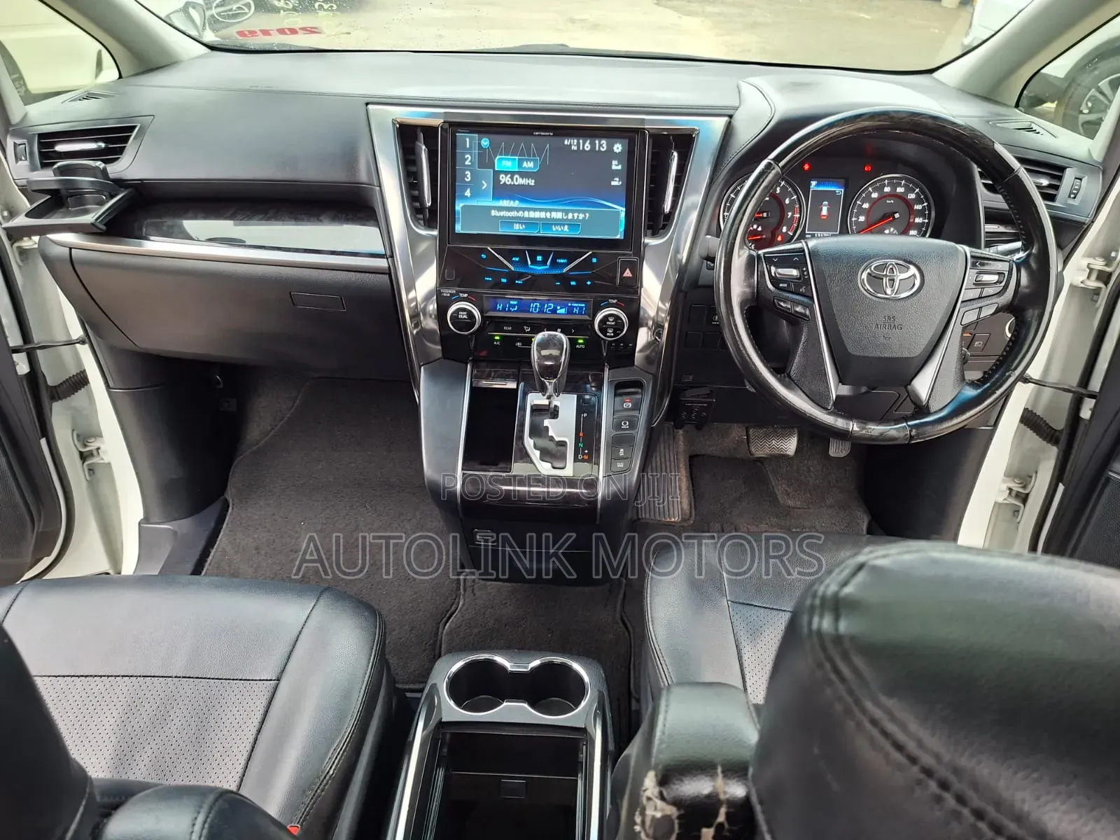 Toyota Alphard 2019 White