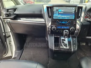 Toyota Alphard 2019 White