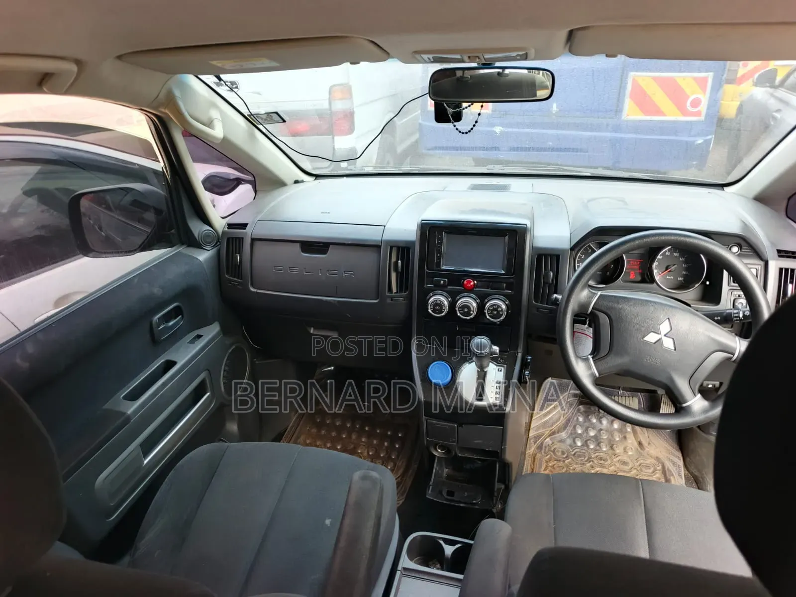 Mitsubishi Delica 2015 Black