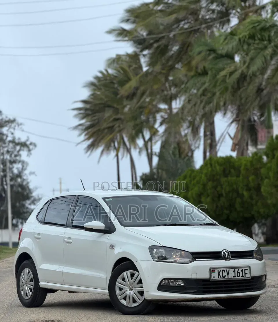 Volkswagen Polo 2019 White