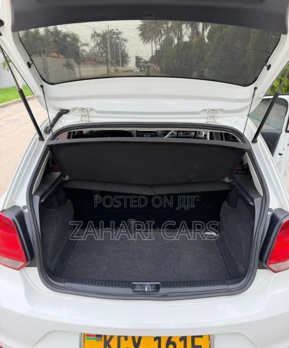 Volkswagen Polo 2019 White
