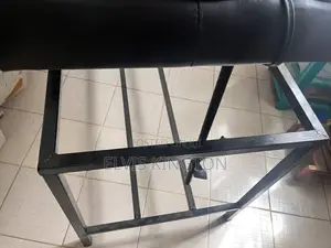 Adjustable Massage/Tattoo Bed