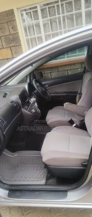 Toyota Wish 2008 Gray