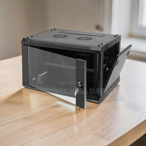 Professional Ventilated 9u Wall Mount Data Cabinet