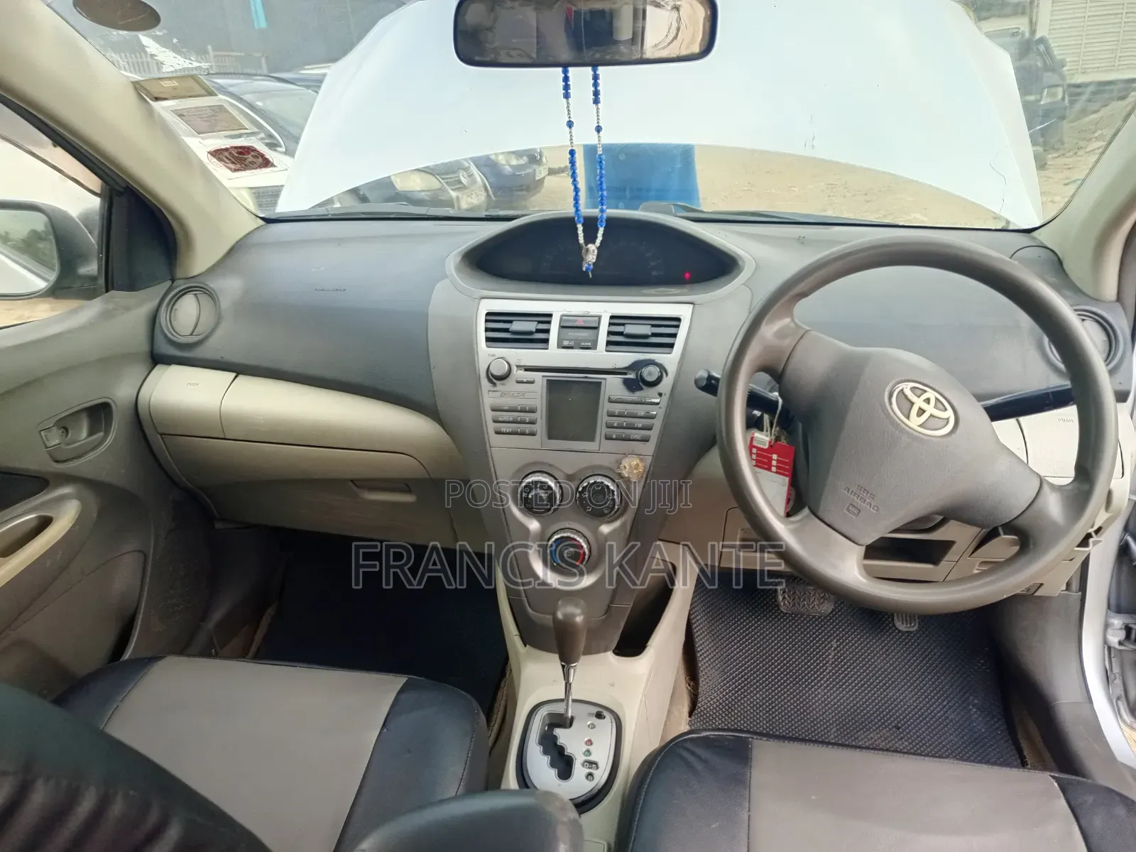 Toyota Belta 2009 Silver