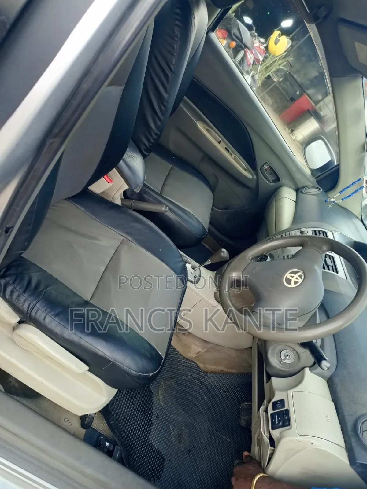 Toyota Belta 2009 Silver