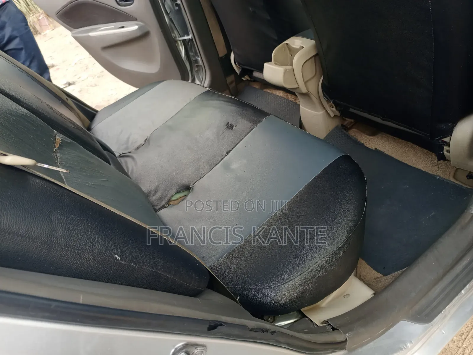 Toyota Belta 2009 Silver