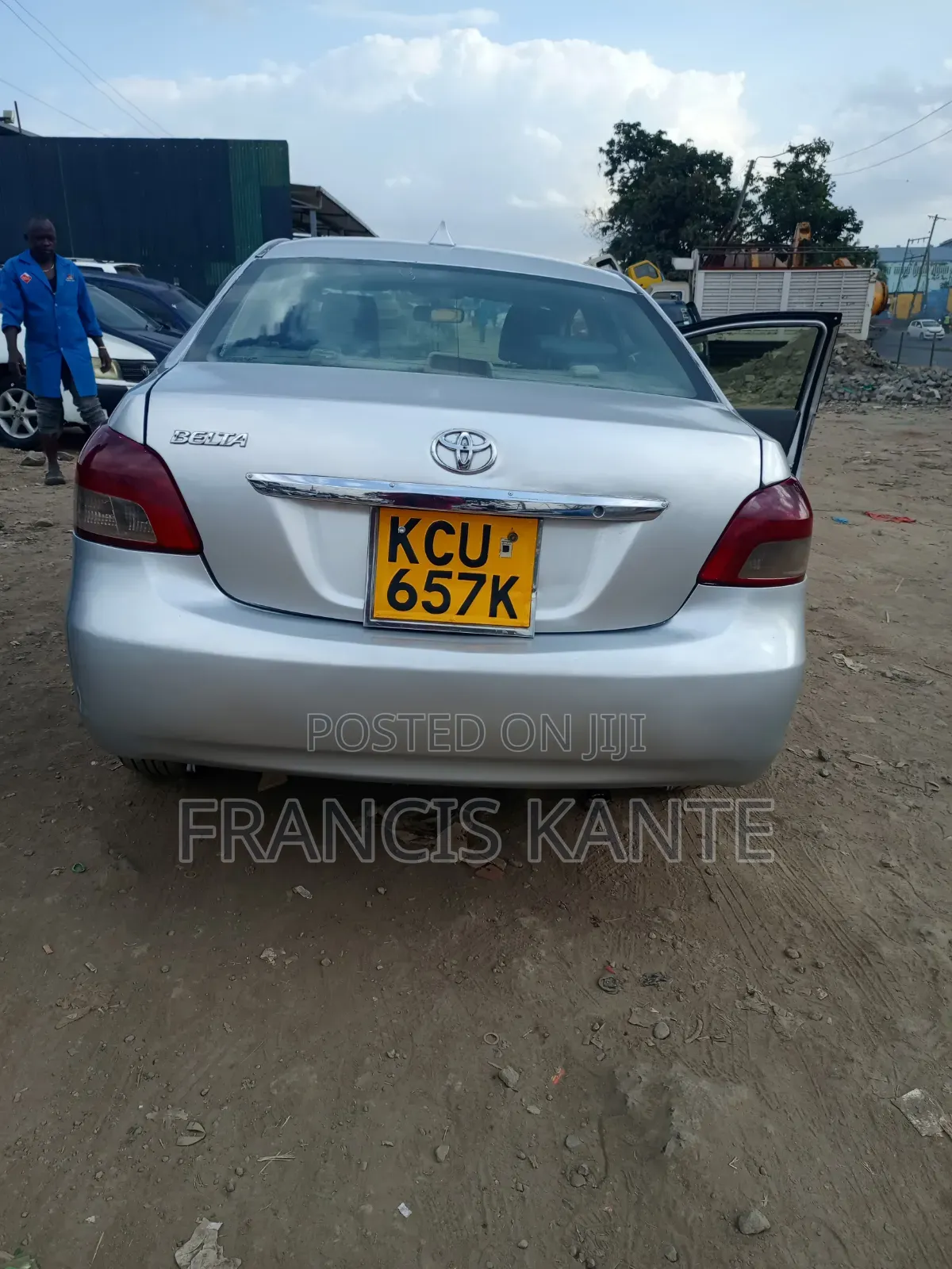 Toyota Belta 2009 Silver