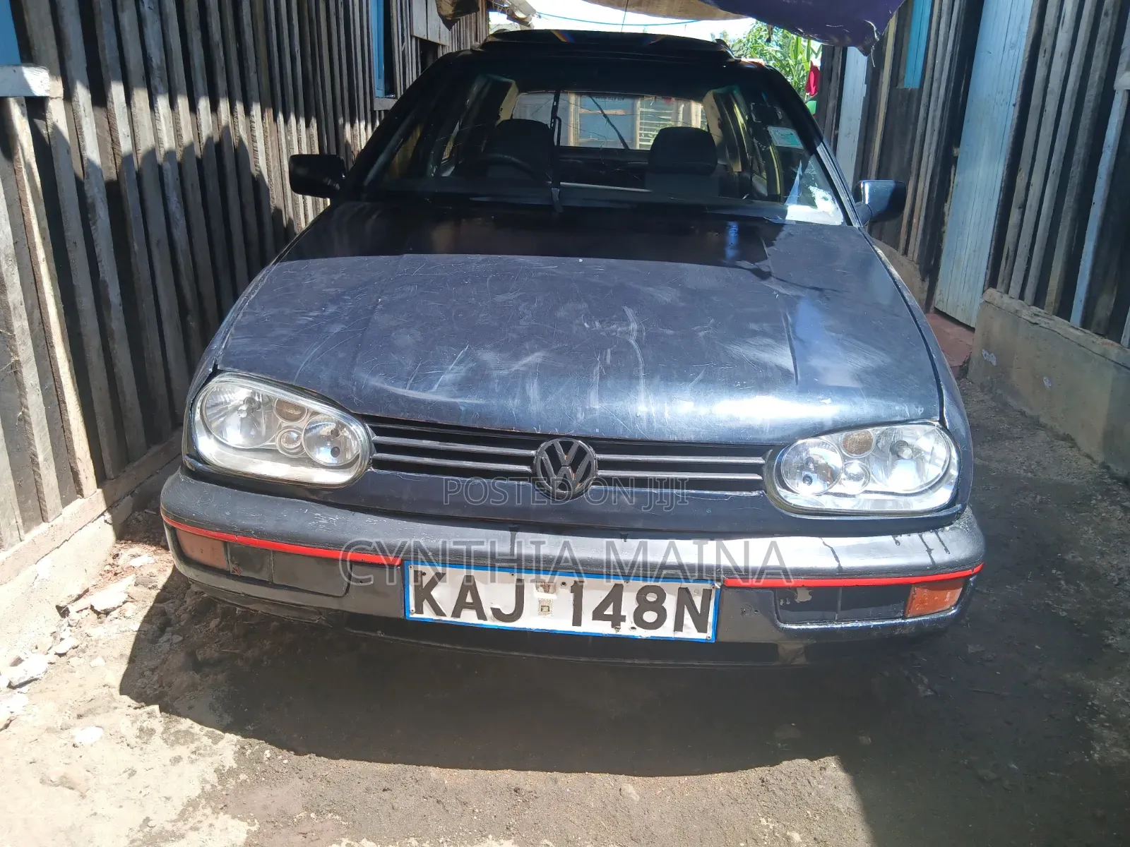 Volkswagen Golf 2000 Blue