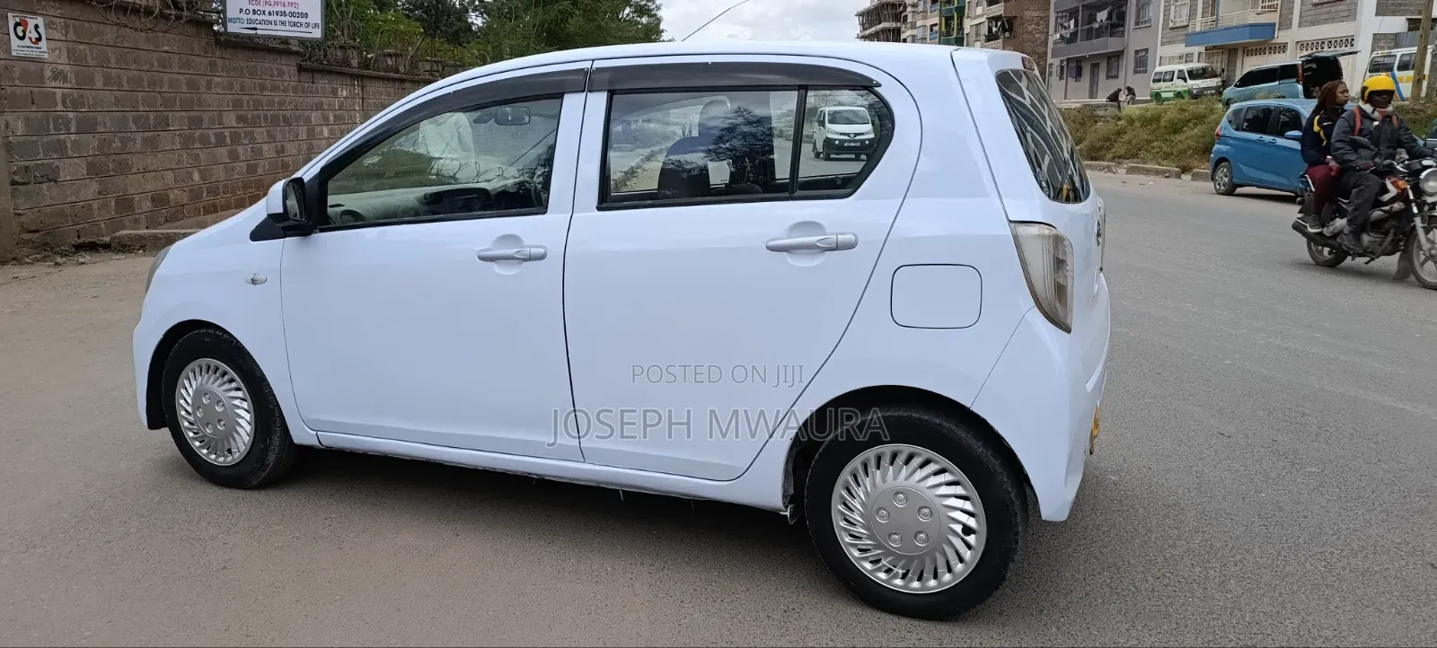 Daihatsu Mira 2016 Blue
