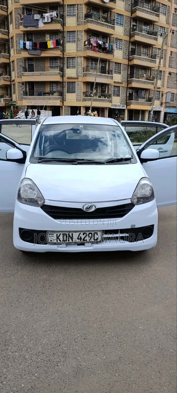 Daihatsu Mira 2016 Blue