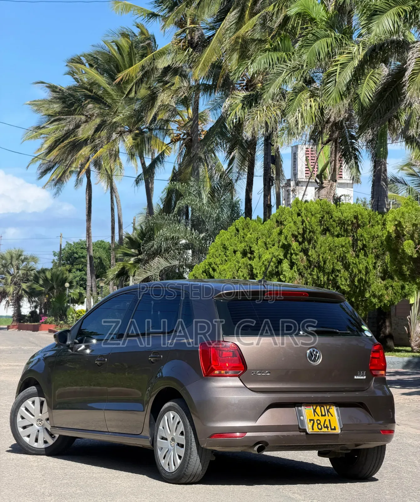 Volkswagen Polo 2015 Brown