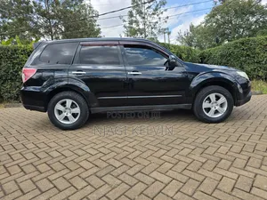 Subaru Forester 2012 Black