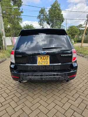 Subaru Forester 2012 Black