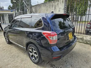 Subaru Forester 2015 Black