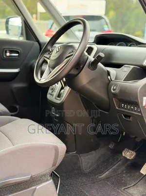 Suzuki Solio Hybrid G 2019 Silver