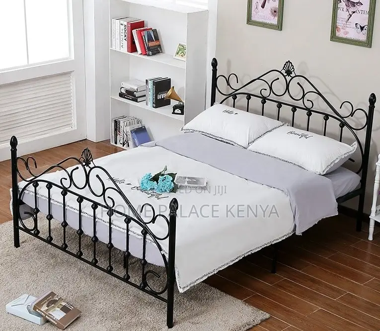 Steel Bed: Steel Bed With Crafted Decorative Frame Art