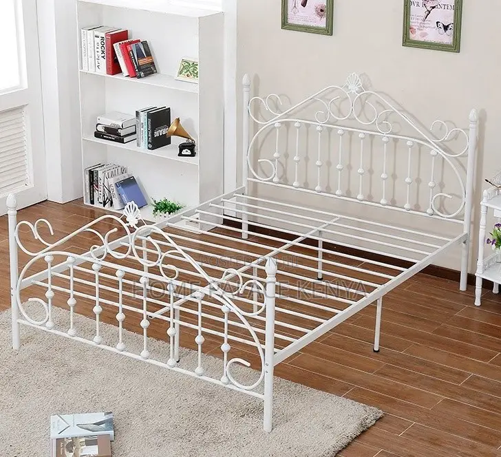 Steel Bed: Steel Bed With Crafted Decorative Frame Art