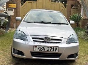 Toyota Corolla RunX 2006 Silver