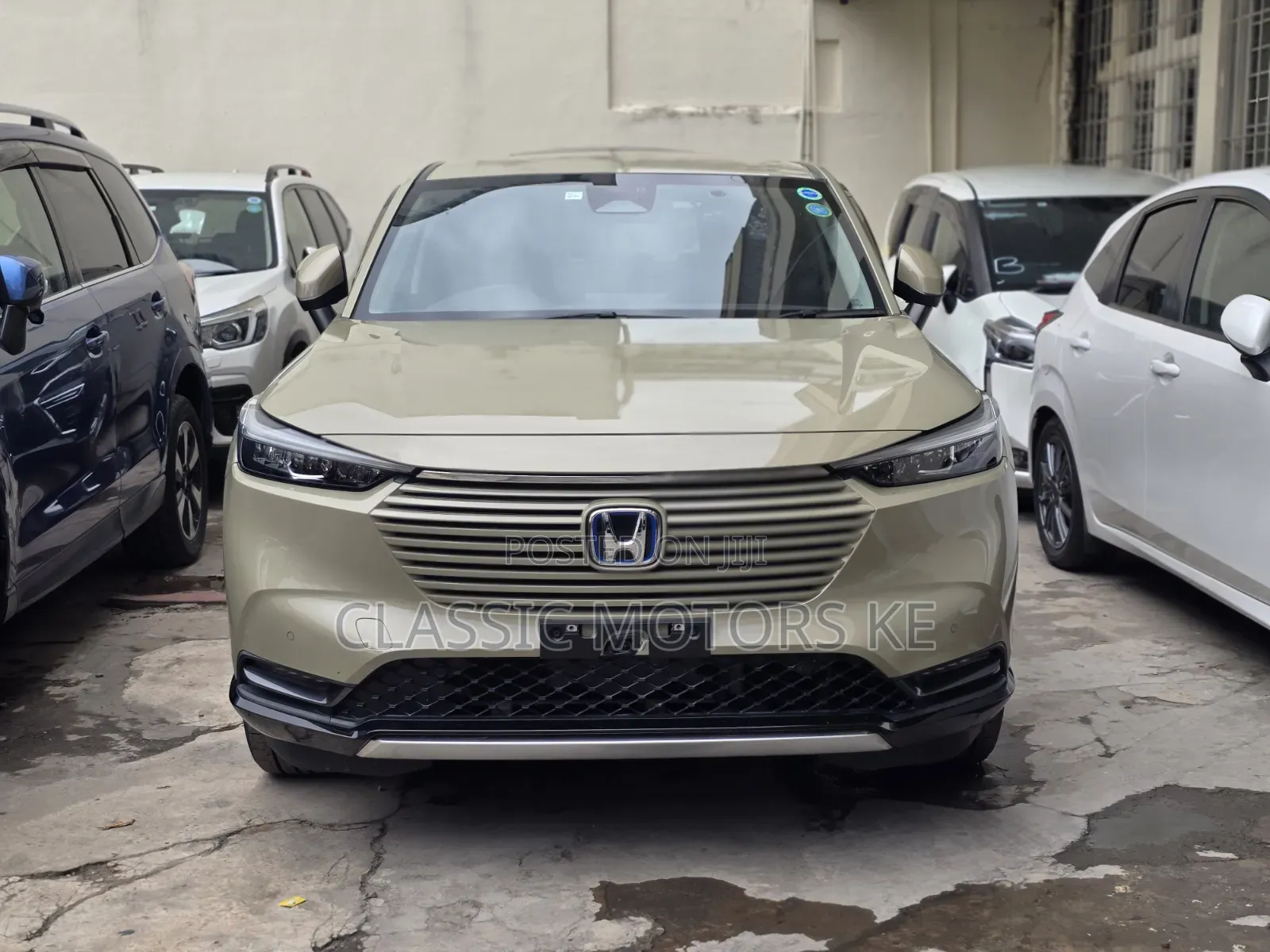 Honda Vezel 2021 Beige
