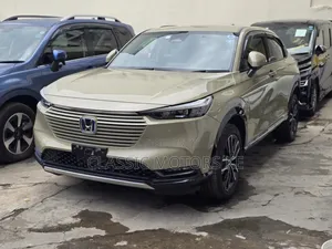 Honda Vezel 2021 Beige