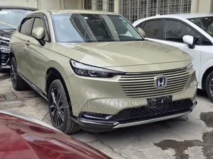 Honda Vezel 2021 Beige