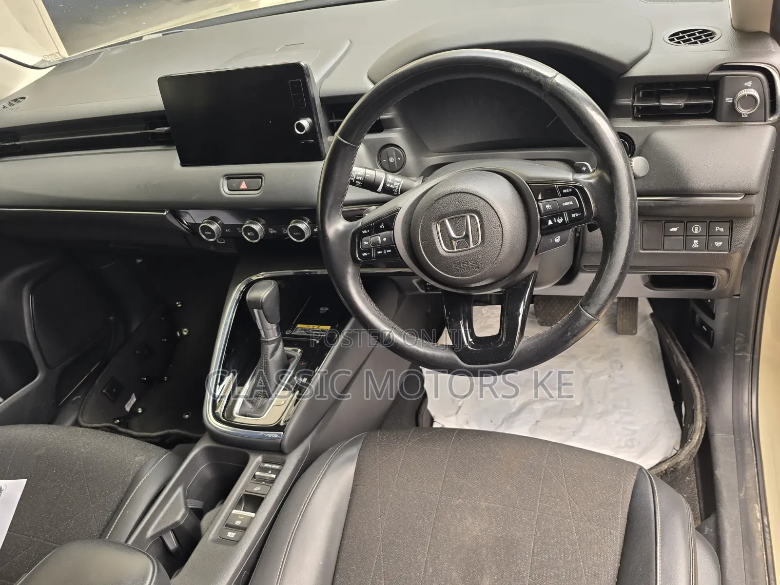 Honda Vezel 2021 Beige