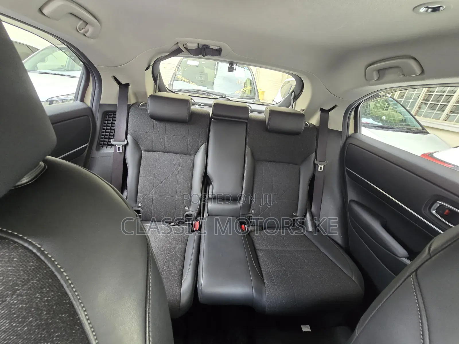 Honda Vezel 2021 Beige