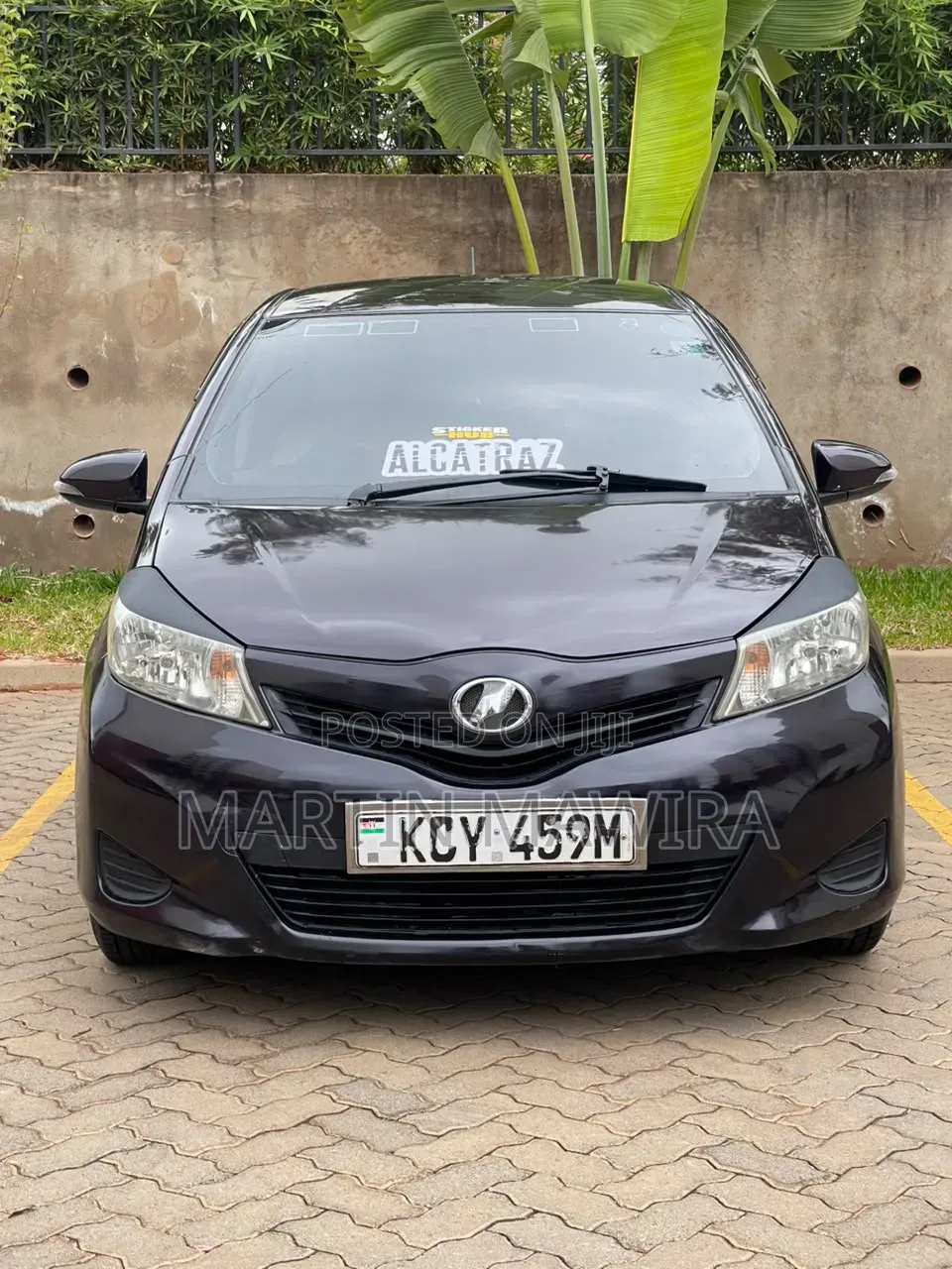 Toyota Vitz 2013 Gray