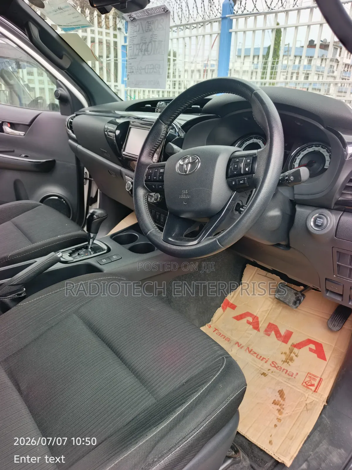 Toyota Hilux 2.5 Diesel 2020 White