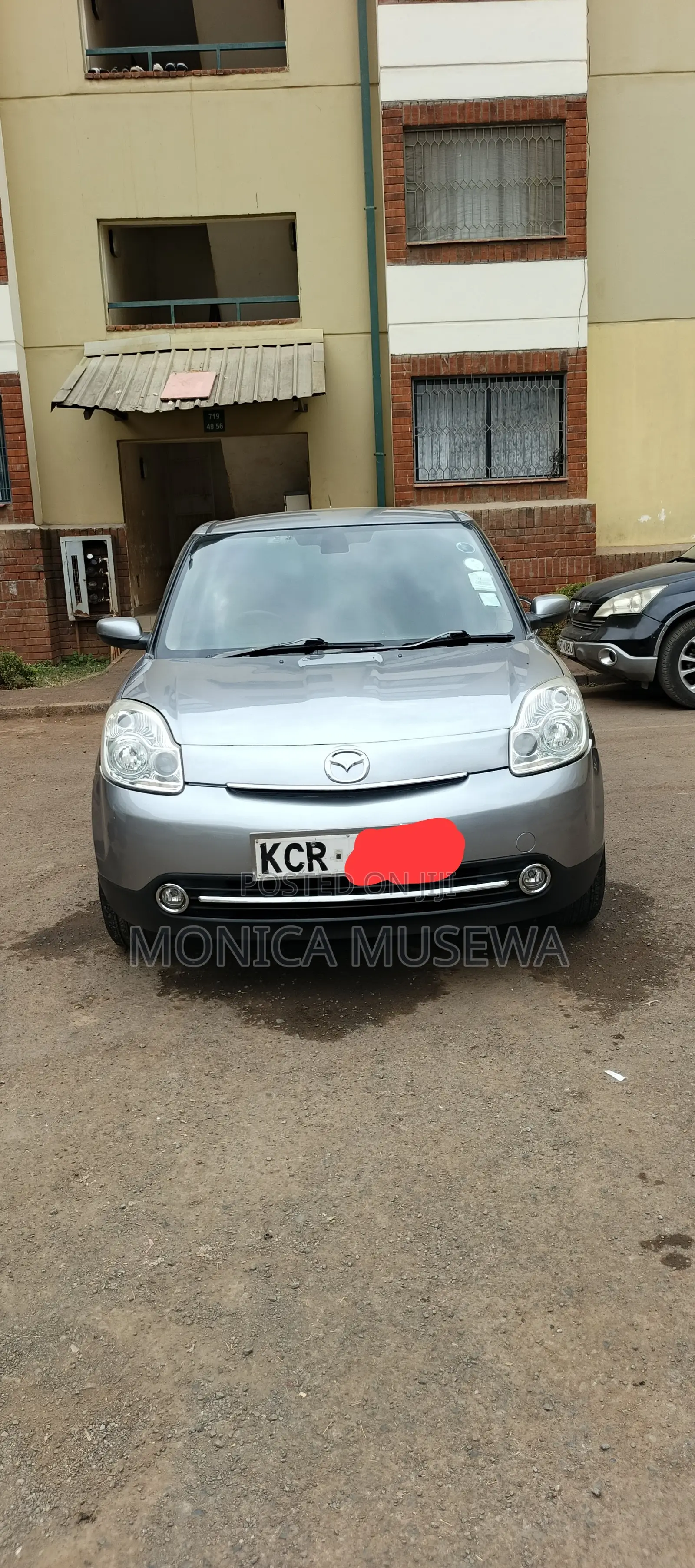 Mazda Verisa 2013 Silver