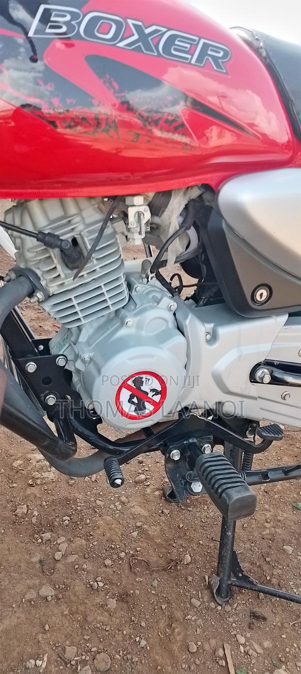 Bajaj Boxer X125 2025 Red - thumbnail 2