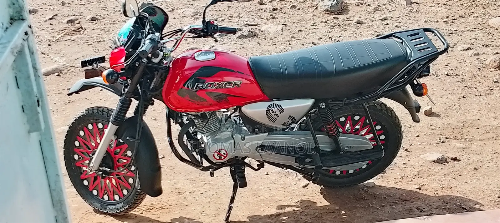 Bajaj Boxer X125 2025 Red
