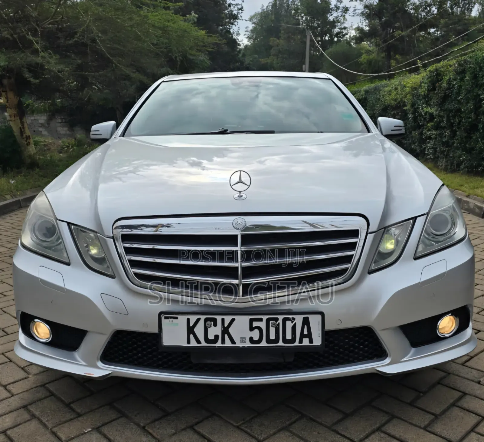Mercedes-Benz E300 2009 Silver