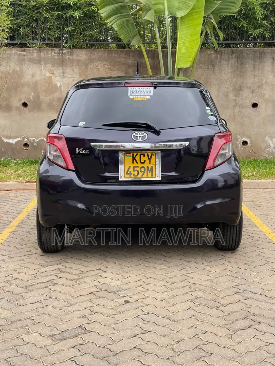 Toyota Vitz 2013 Gray