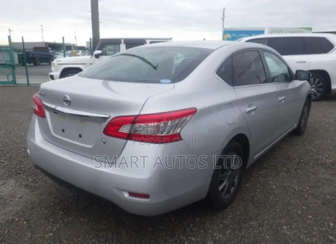 Nissan Bluebird 2019