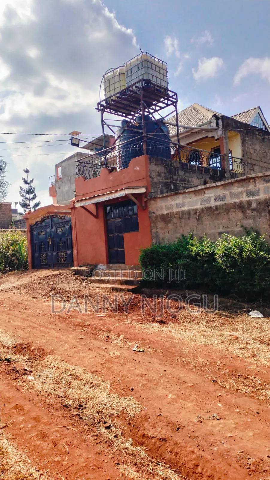 3bdrm Bungalow in Riverside, Ngenda for sale