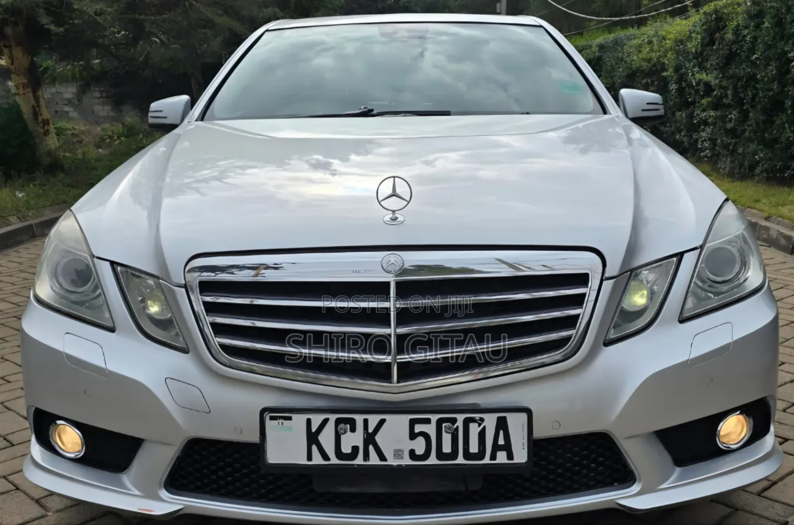 Mercedes-Benz E300 2009 Silver