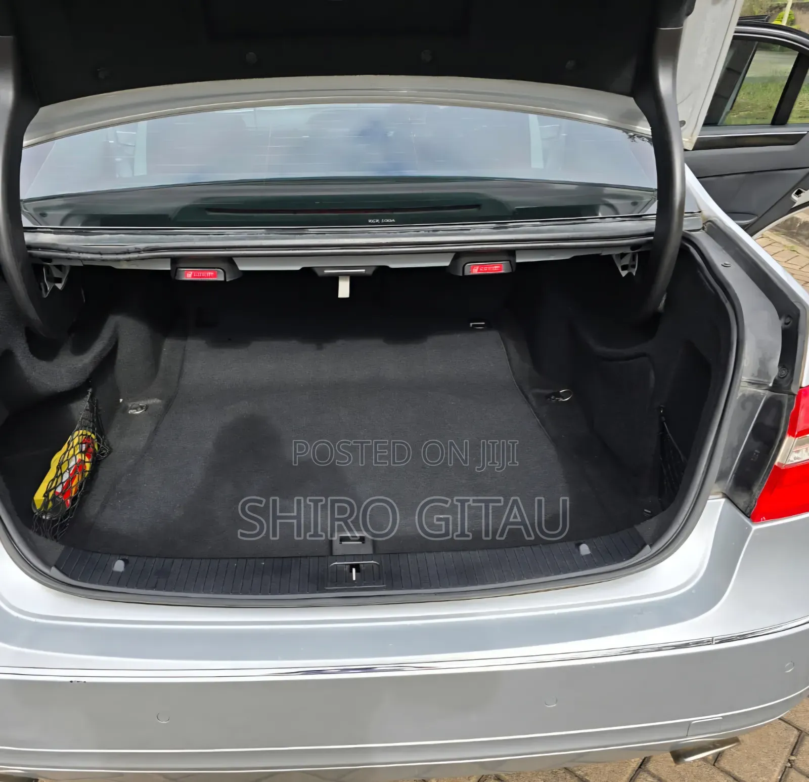 Mercedes-Benz E300 2009 Silver
