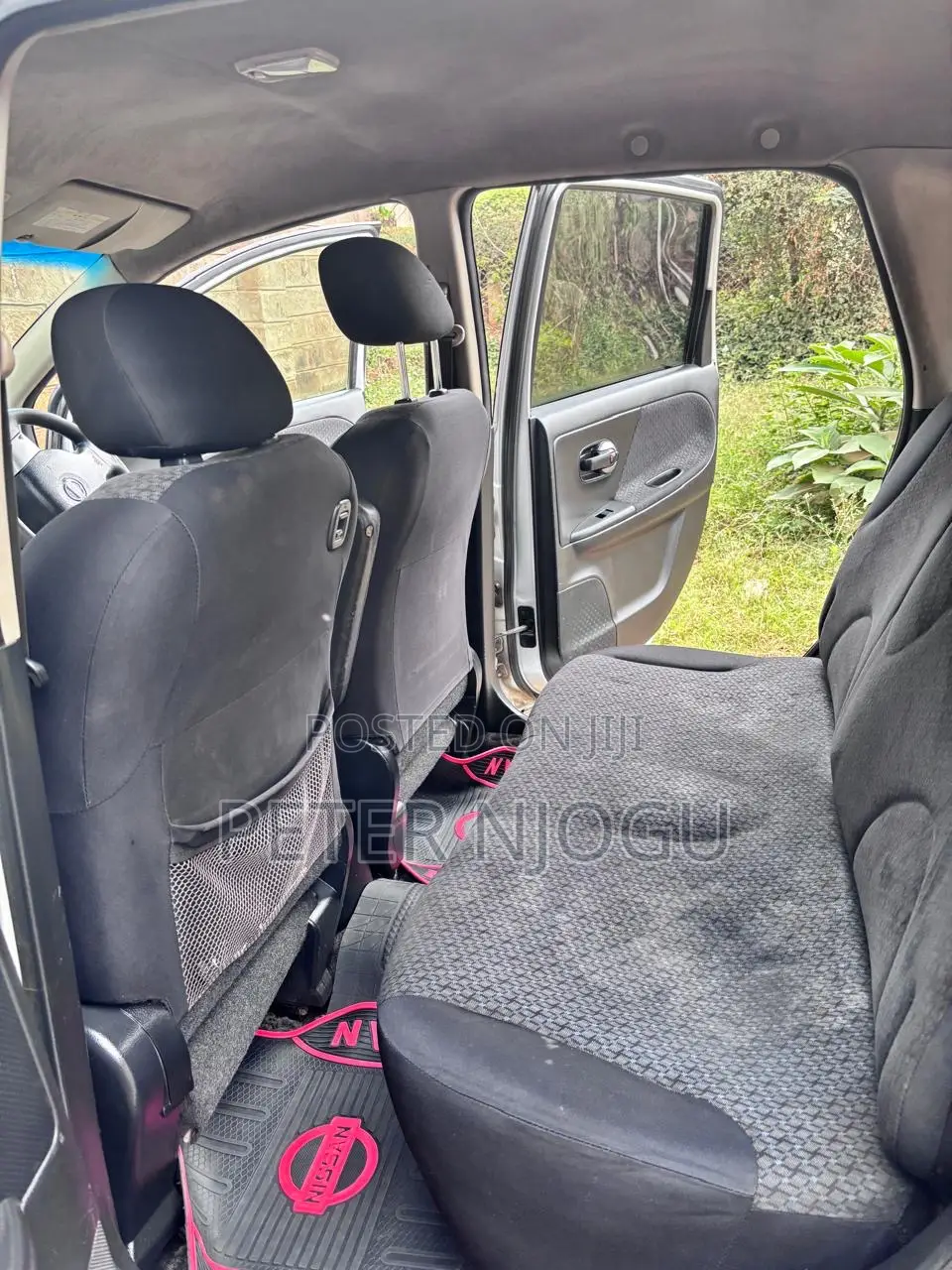 Nissan Note 2011 Brown