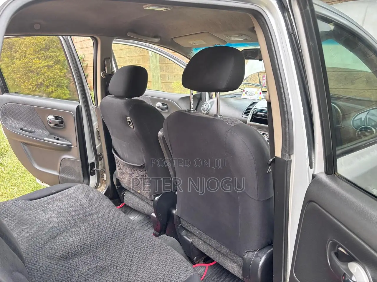 Nissan Note 2011 Brown