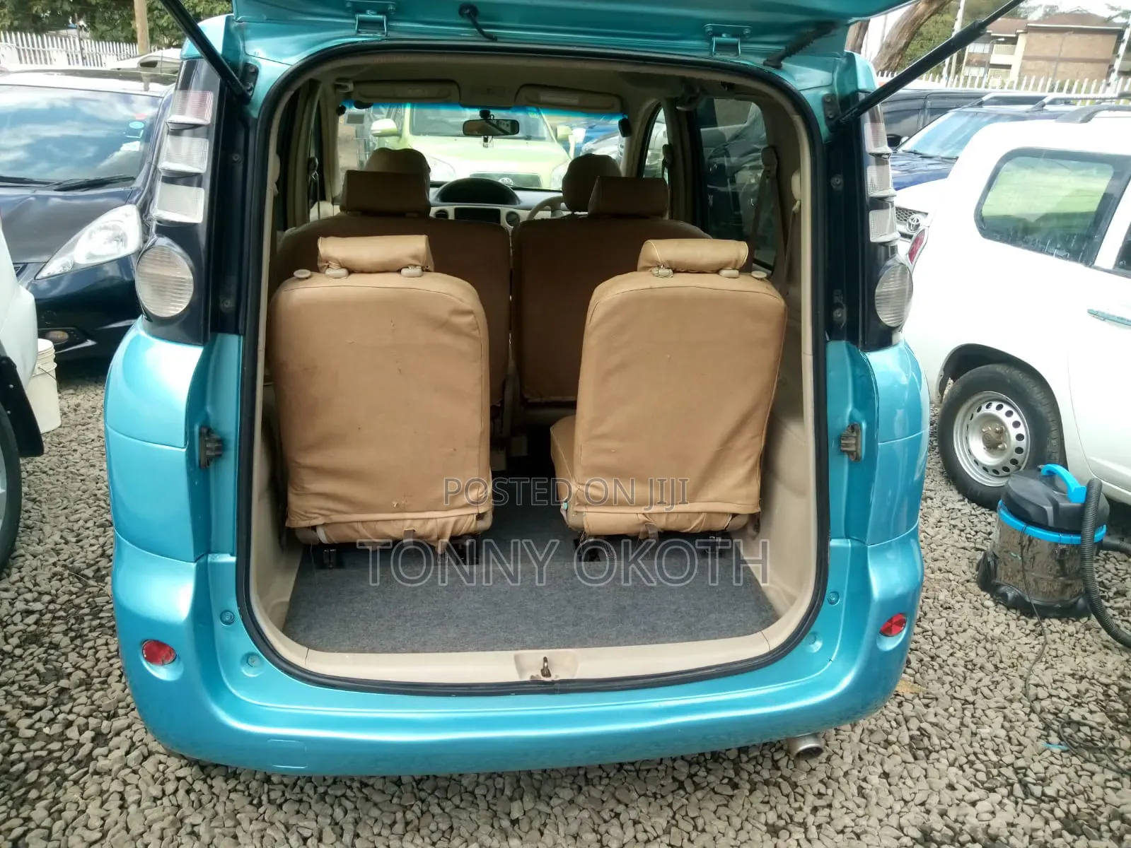 Toyota Sienta 2008 Blue