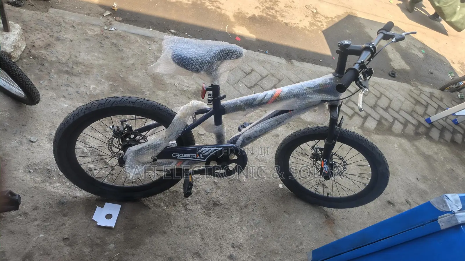 Cross Trail Mountain Bike-Brand New