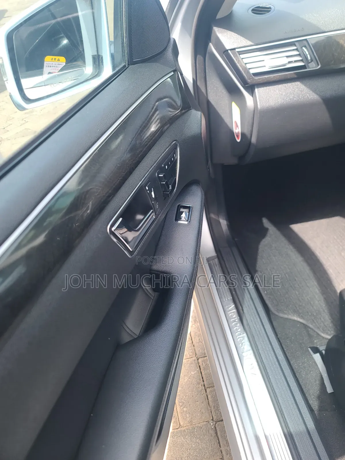 Mercedes-Benz 300E 2009 Silver