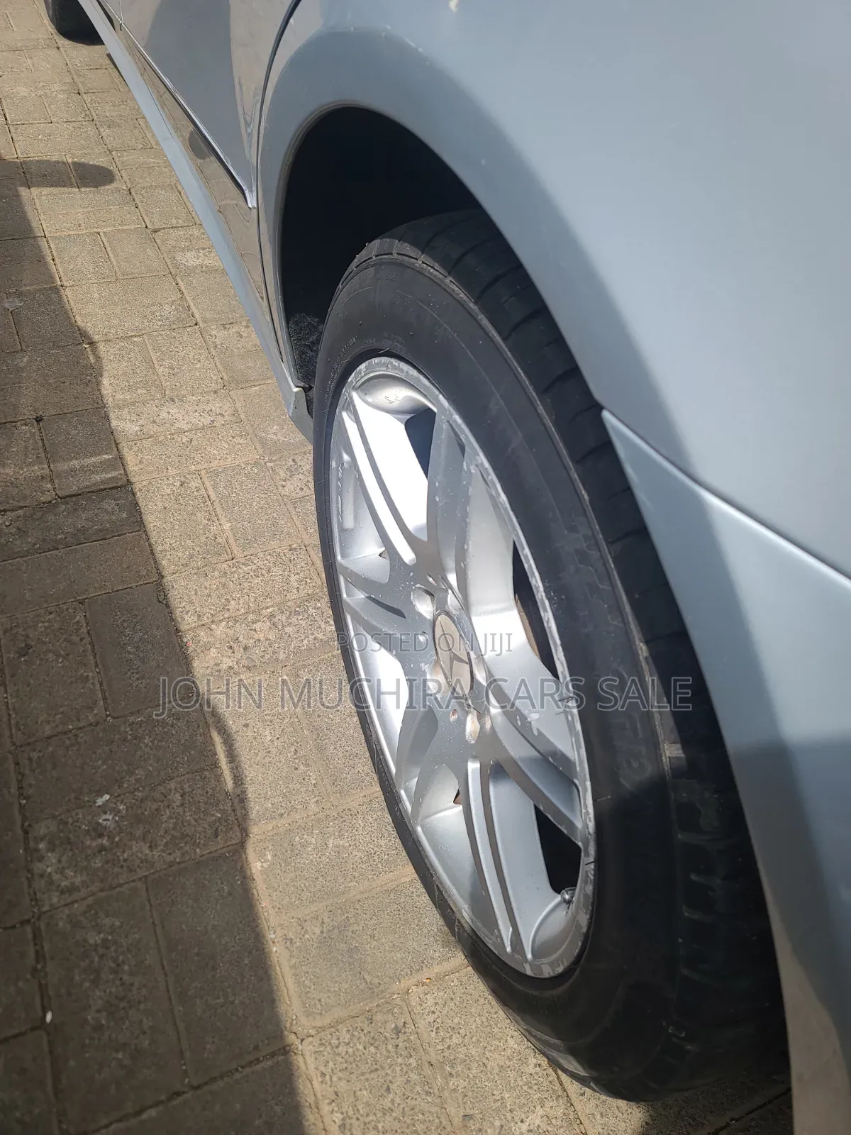 Mercedes-Benz 300E 2009 Silver